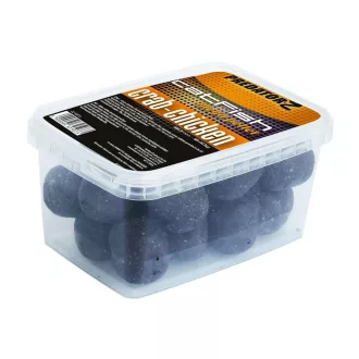 Predator-Z Harcsa mega pellet, 30 mm, máj, vér, 340 g